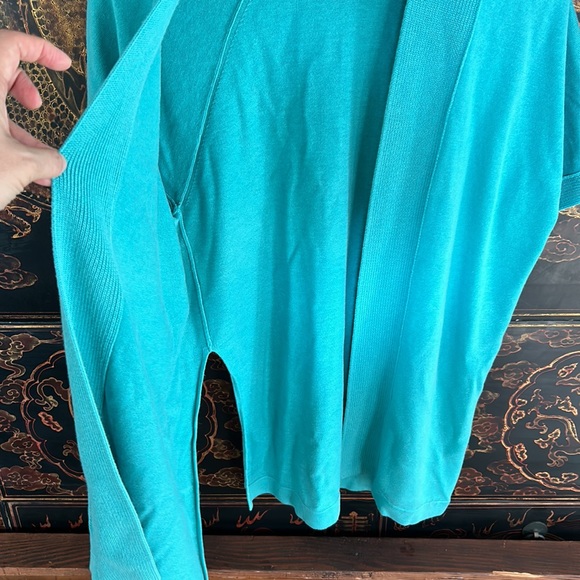 ST JOHN Seafoam Green petite CARDIGAN SWEATER  M-L - Picture 6 of 6